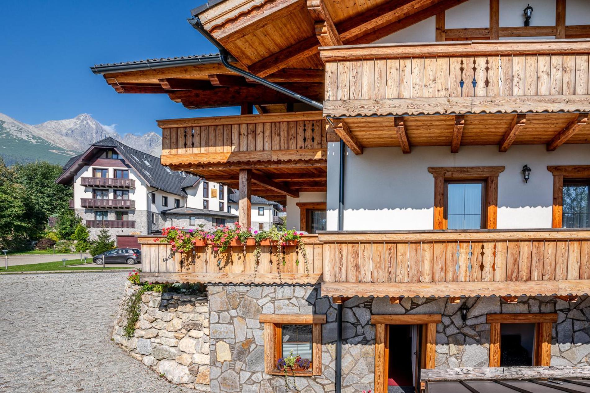 Tatrachalet Lomnica Rent Tatranska Lomnica Bagian luar foto