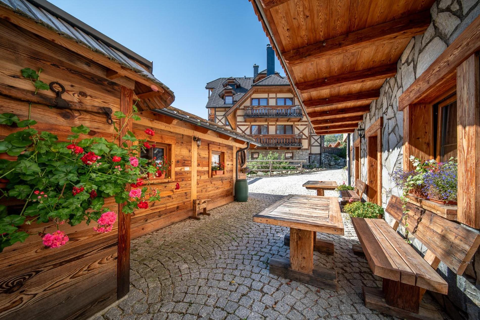 Tatrachalet Lomnica Rent Tatranska Lomnica Bagian luar foto